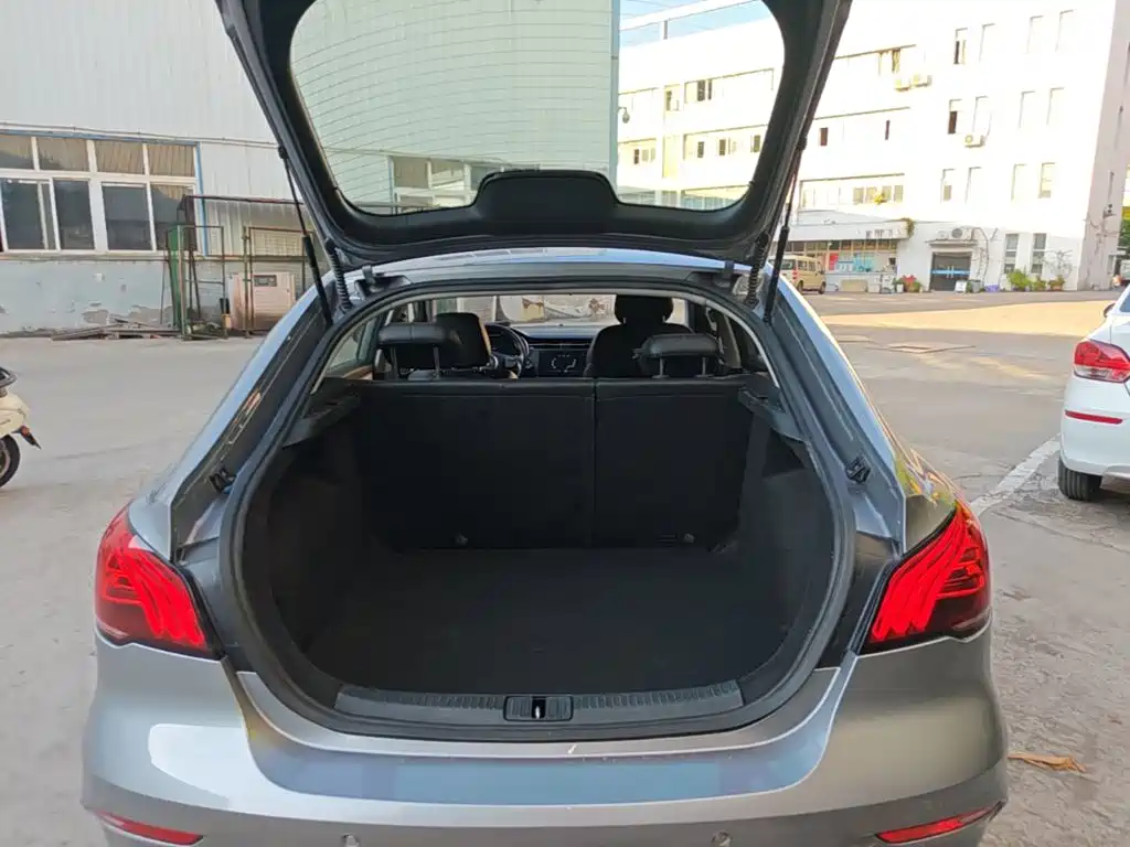 MG MG6 — миниатюра 19