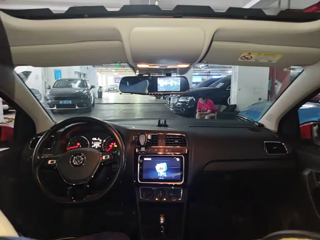 Volkswagen Polo — миниатюра 18
