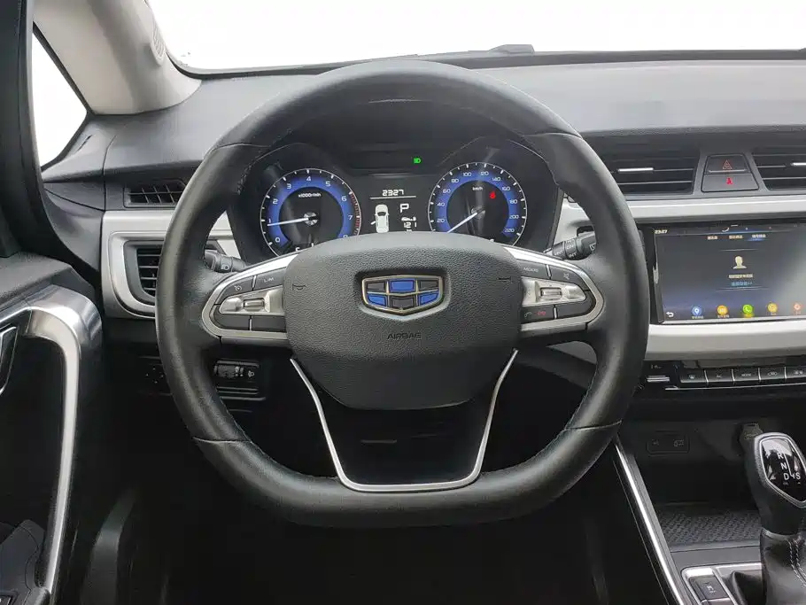Geely Vision X3 — миниатюра 15