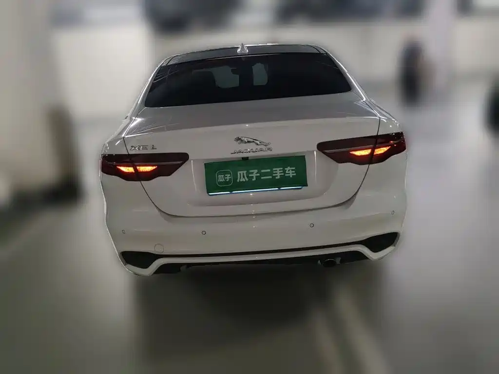 Jaguar XEL — миниатюра 5