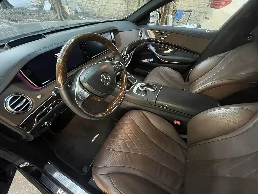 Mercedes-Benz S-Class — миниатюра 11