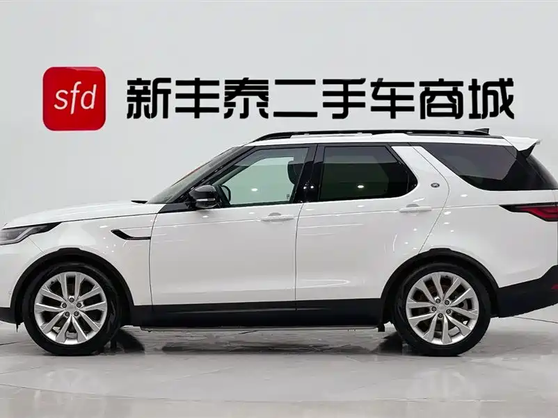 Land Rover Discovery 2023 360PS R-Dynamic S
