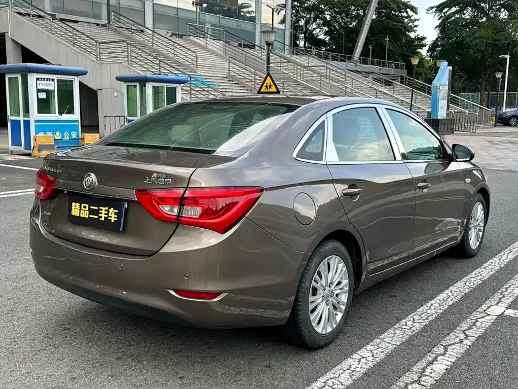 Buick Excelle — миниатюра 7