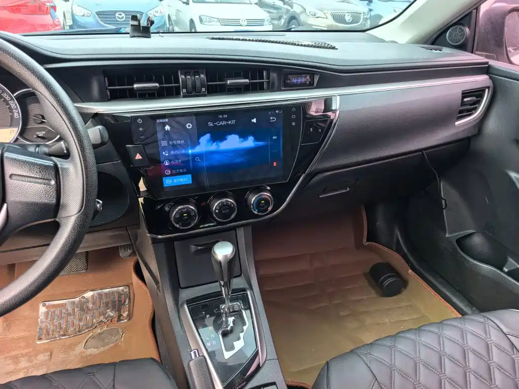 Toyota Corolla — миниатюра 13