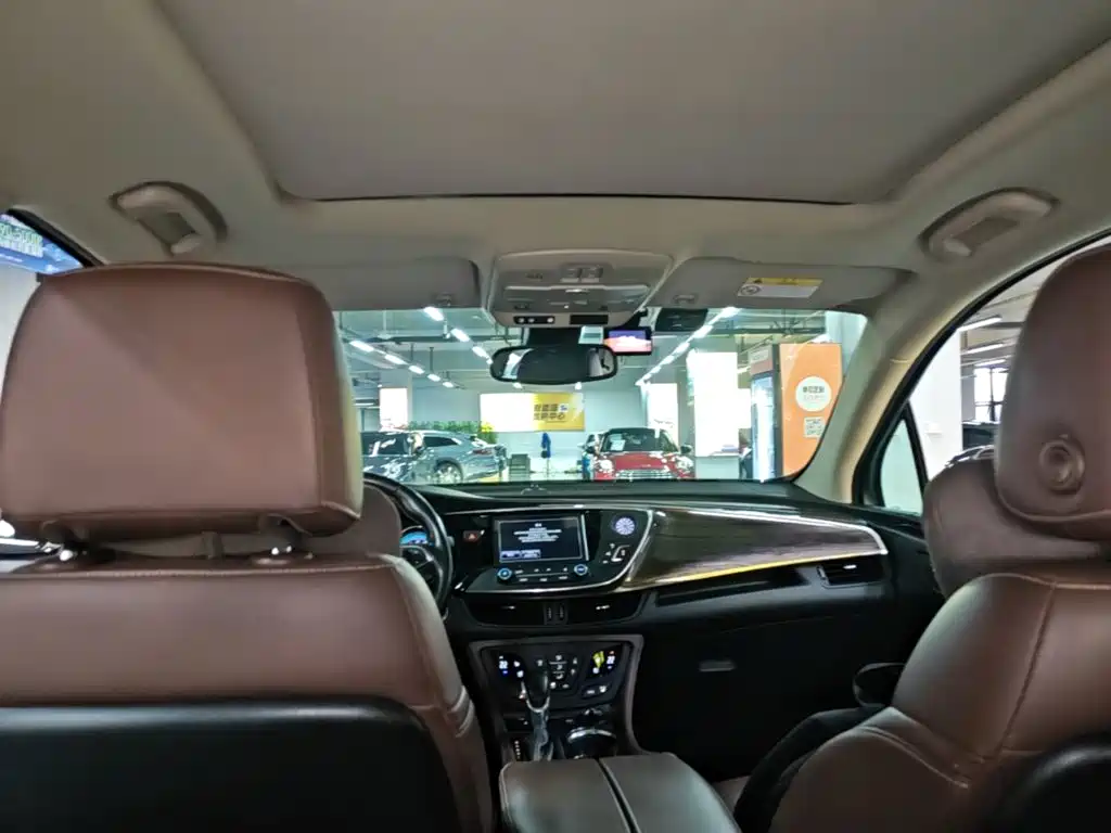 Buick Envision Plus — миниатюра 18