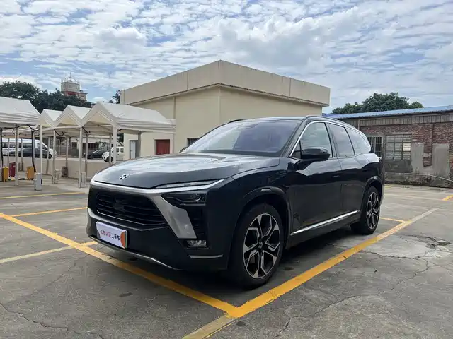 2022 Nio ES8