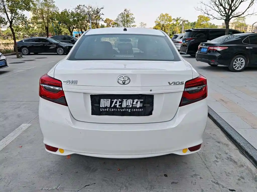 TOYOTA VIOS