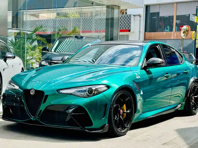 alfa-romeo giulia