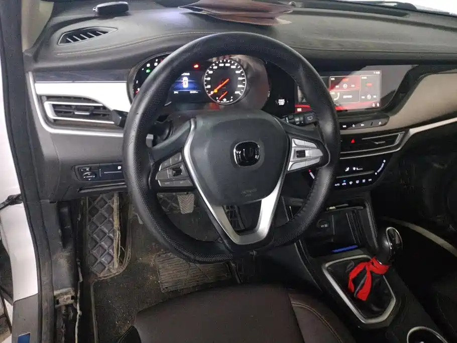 Changan CS35PLUS — миниатюра 15