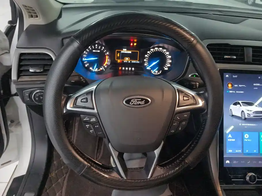 Ford Mondeo — миниатюра 15