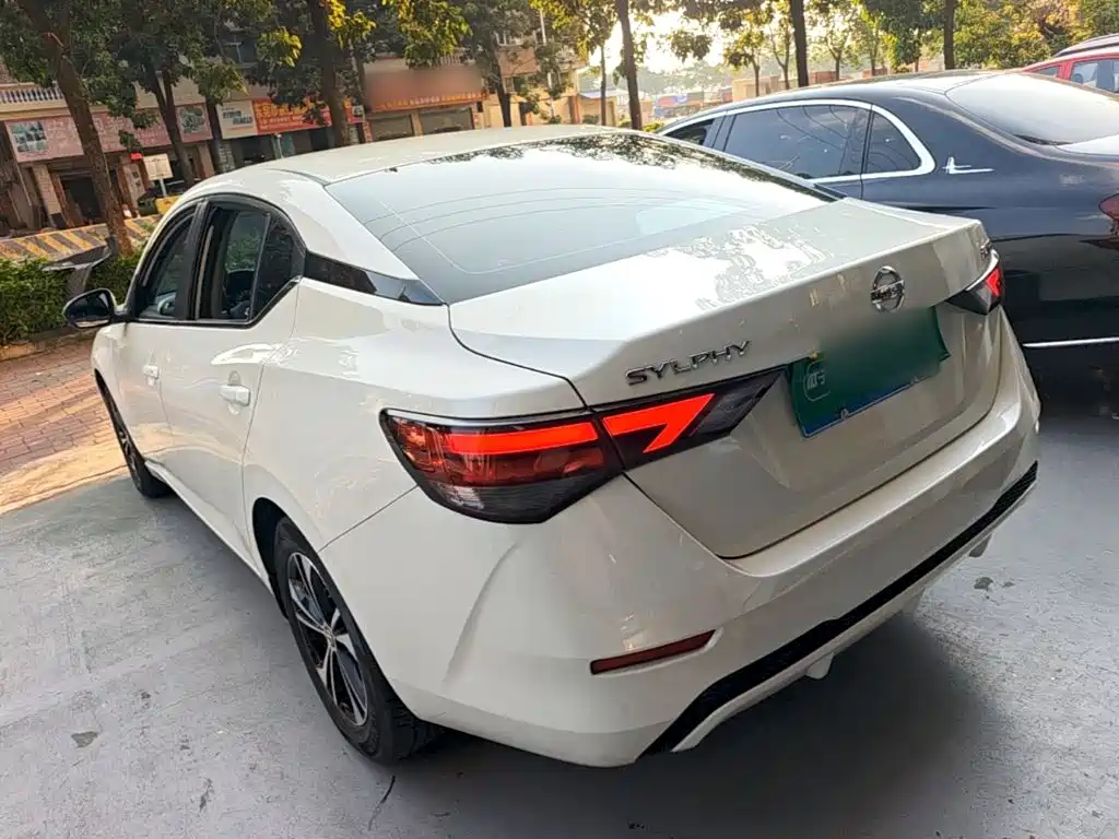 Nissan Sylphy — миниатюра 5