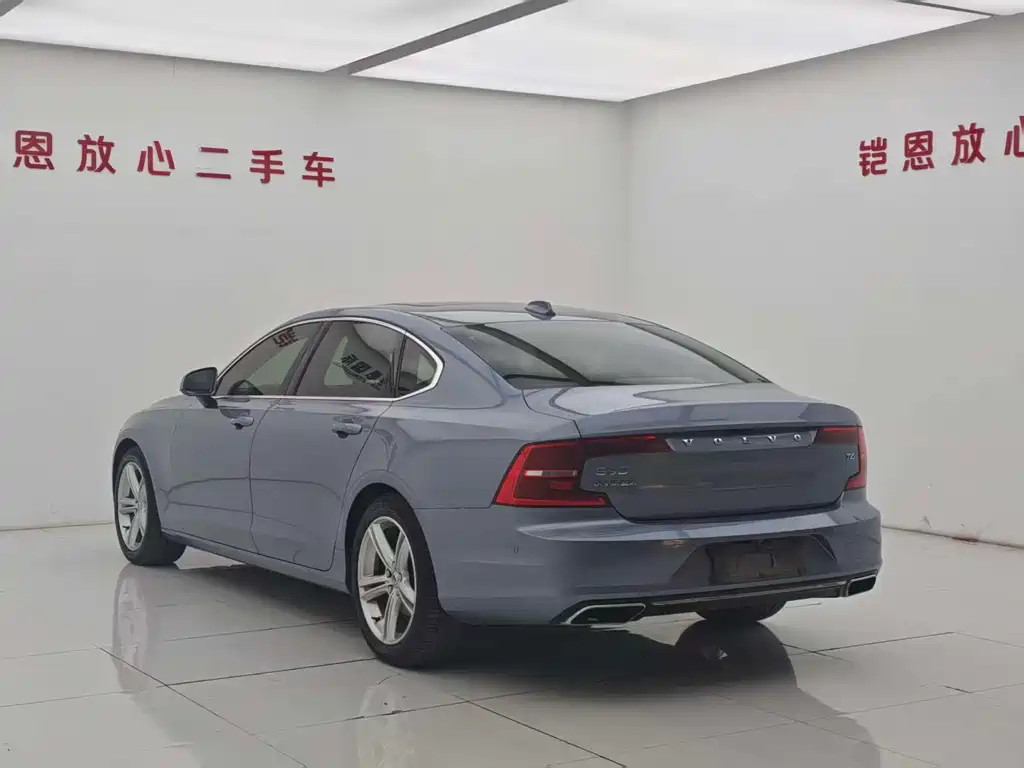 Volvo S90 — миниатюра 17