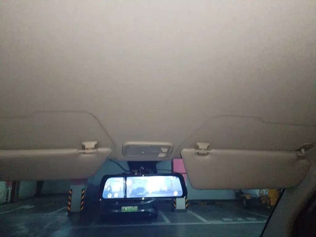 Wuling MINIEV — миниатюра 15