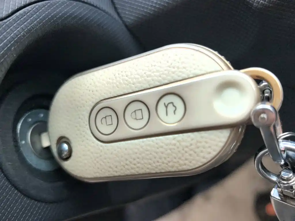 Wuling MINIEV — миниатюра 9