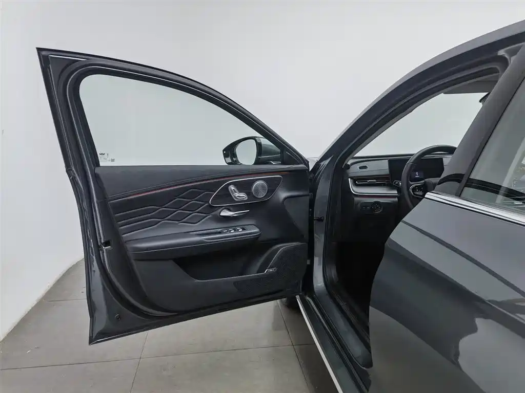 Chery 8 PRO 2025 1.6T DCT Comfort