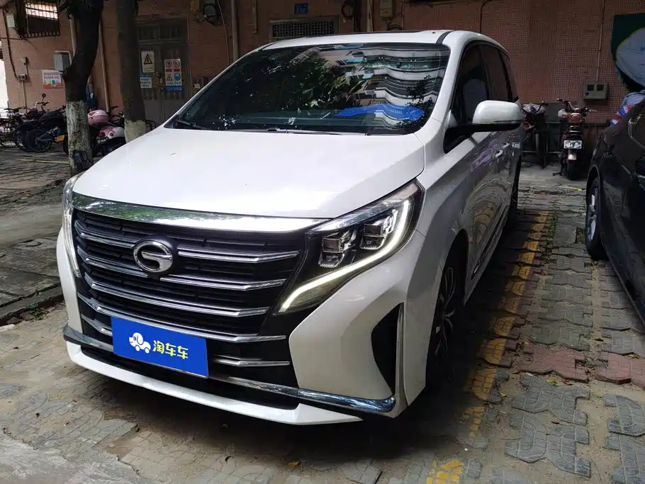 GAC Motor Trumpchi M8