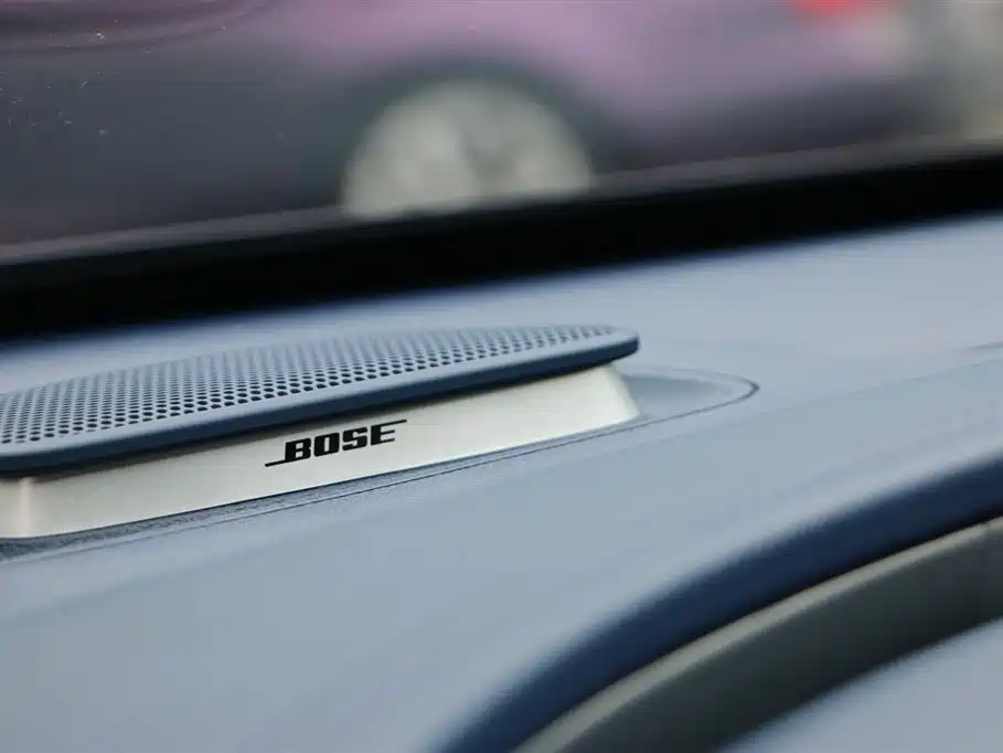 Roewe iMAX8 400TGI Supreme Series Honorable Edition, фото 18