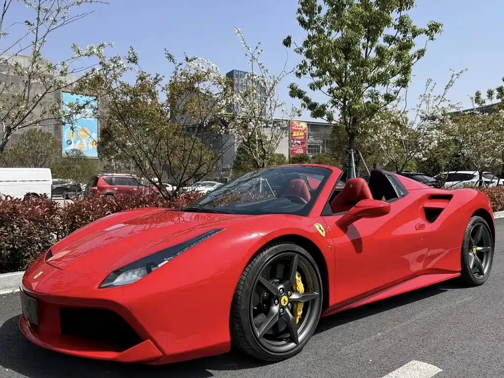 Ferrari 488 488 Spider, фото 2