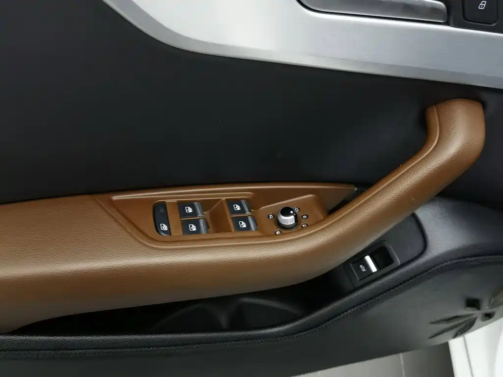 Audi A4L — миниатюра 9