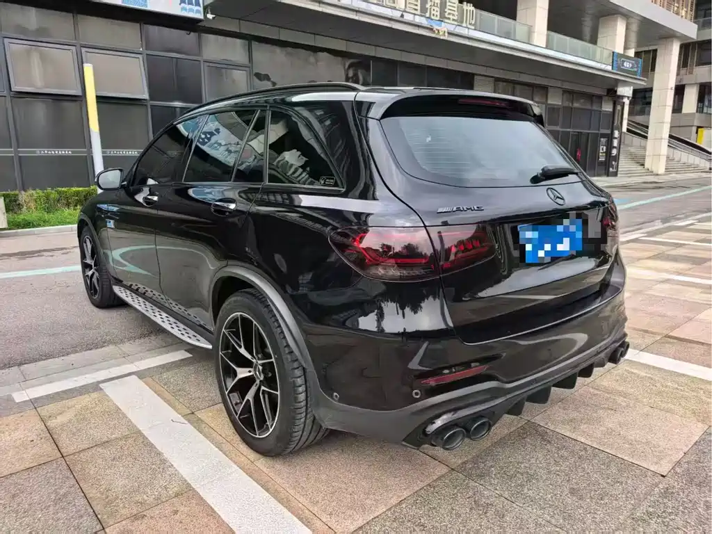 Mercedes-Benz GLC AMG — миниатюра 9