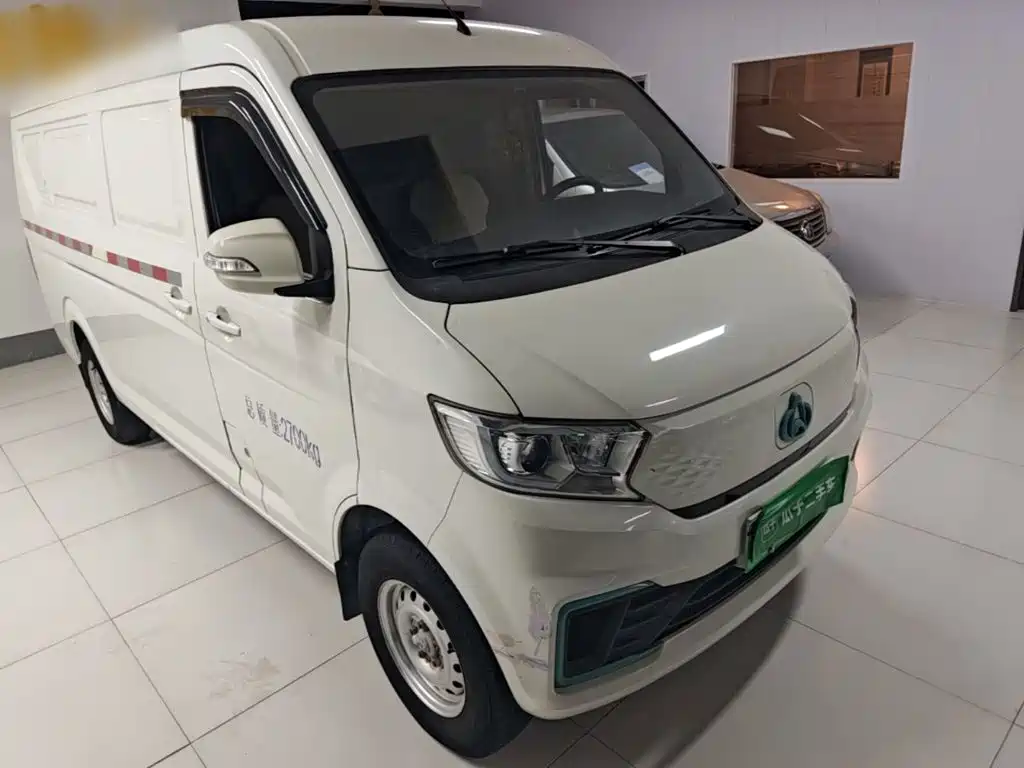 Kuayue Kuayue Star V7 EV — миниатюра 4