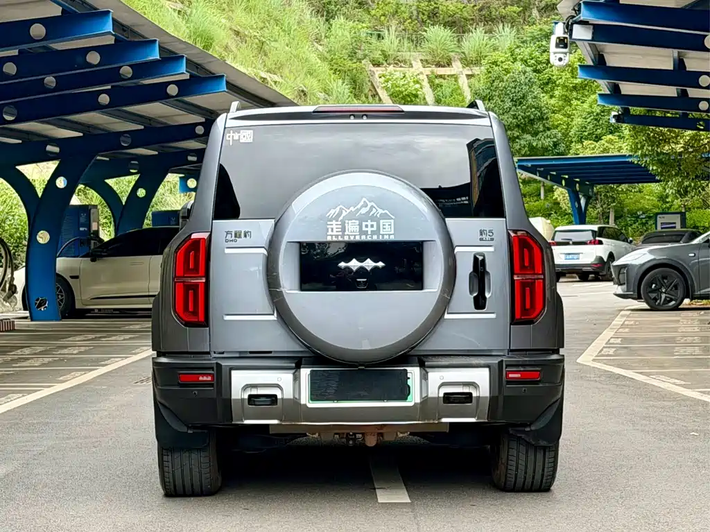Fangchengbao Leopard 5 5 2023