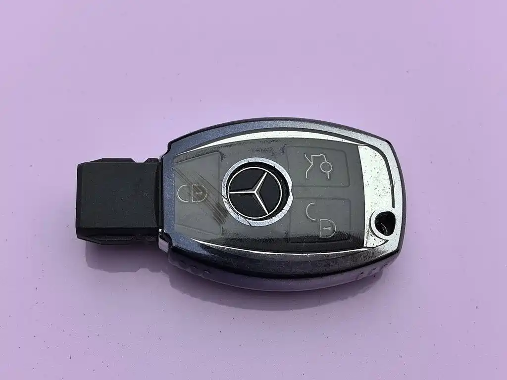 Mercedes-Benz C-Class — миниатюра 19