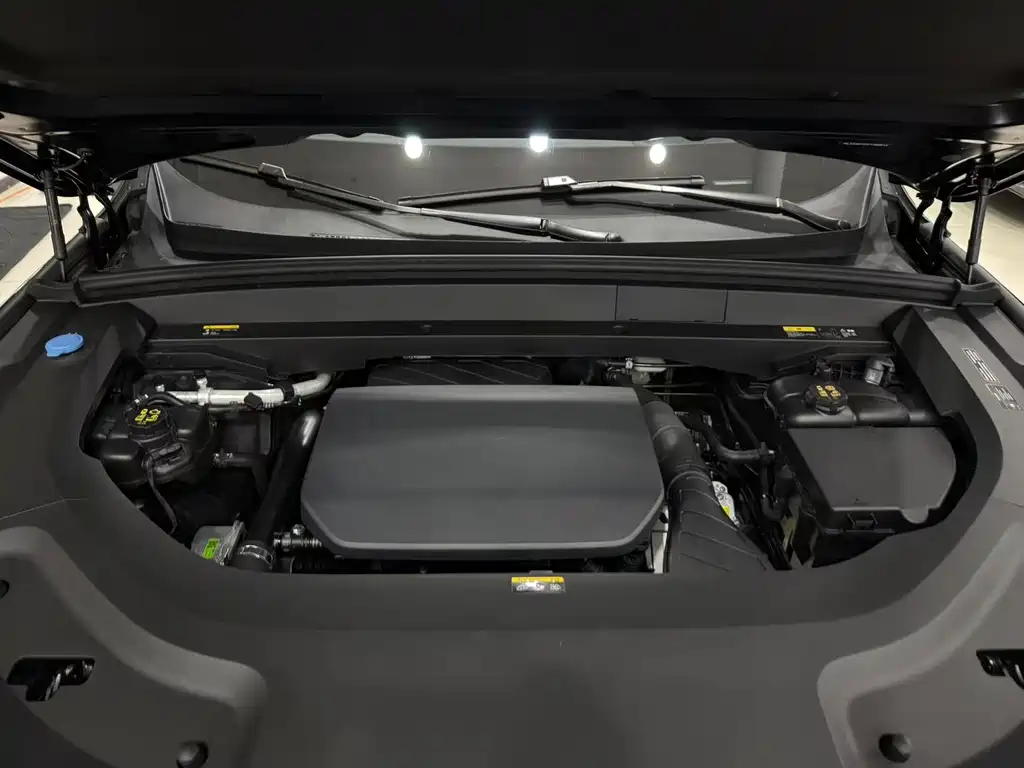 Li Auto Li L9 — миниатюра 17