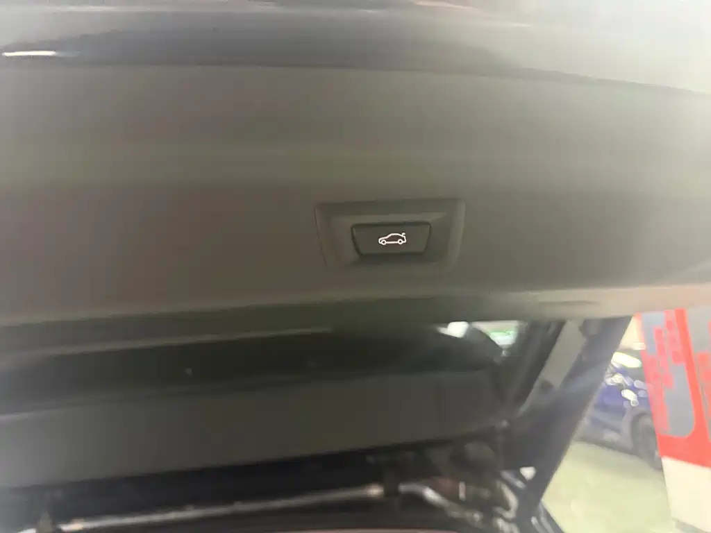 BMW X1 — миниатюра 10