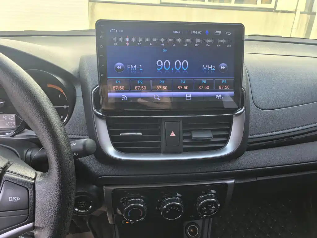 TOYOTA YARIS L ZHIXUAN