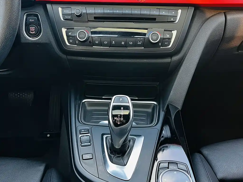 BMW 3 Series — миниатюра 12