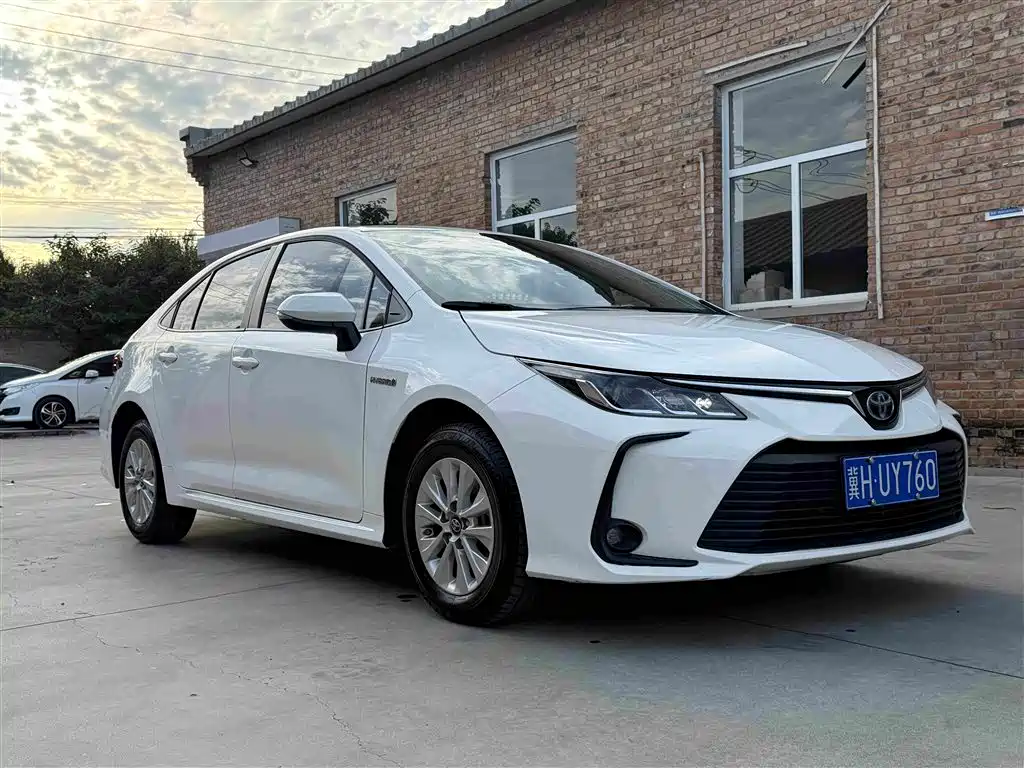 Toyota Corolla — миниатюра 2