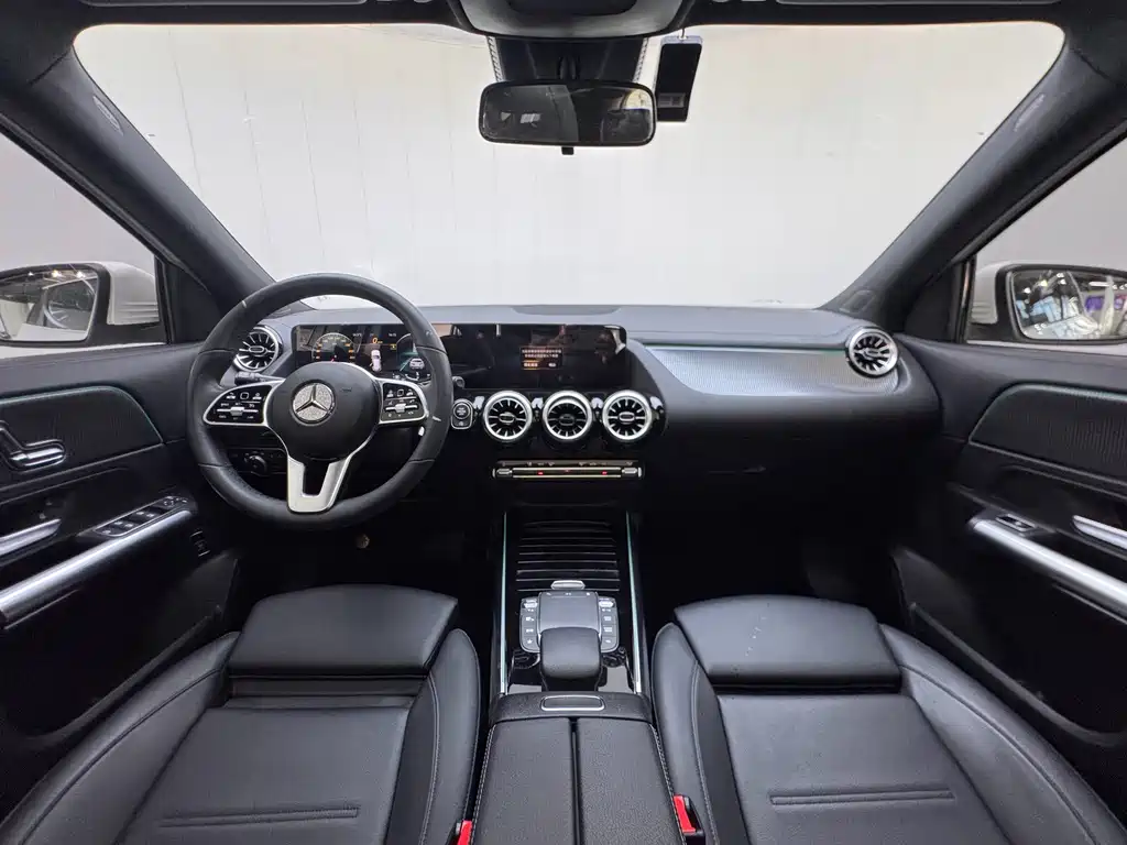 Mercedes-Benz GLA — миниатюра 6