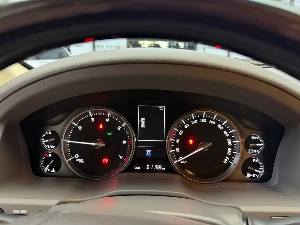 Toyota Land Cruiser 2016 4.0L AT VX-R