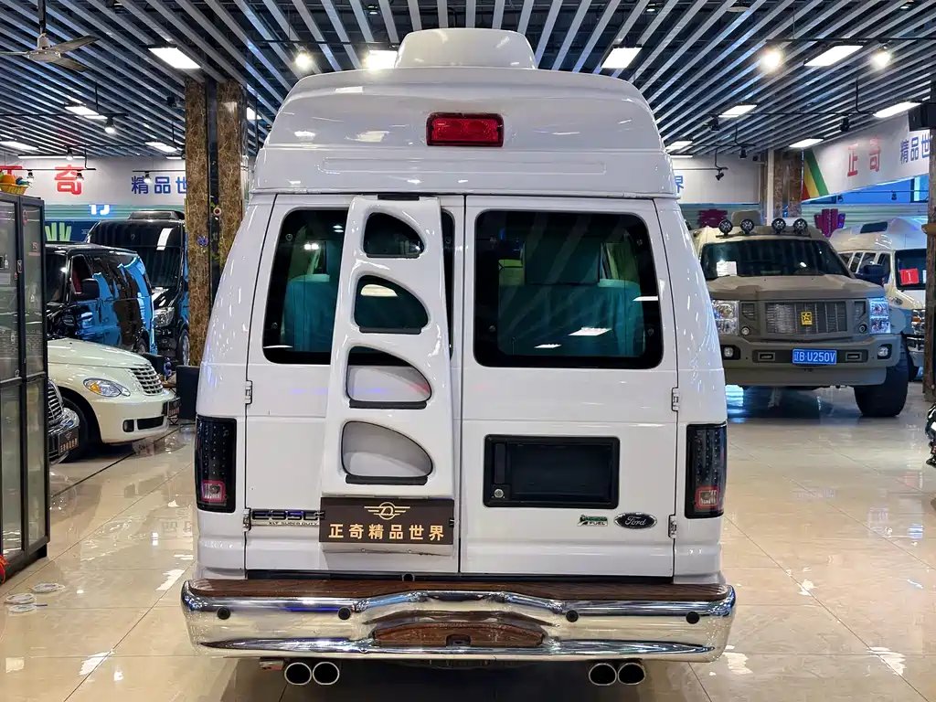 Ford E350 2011 5.4L