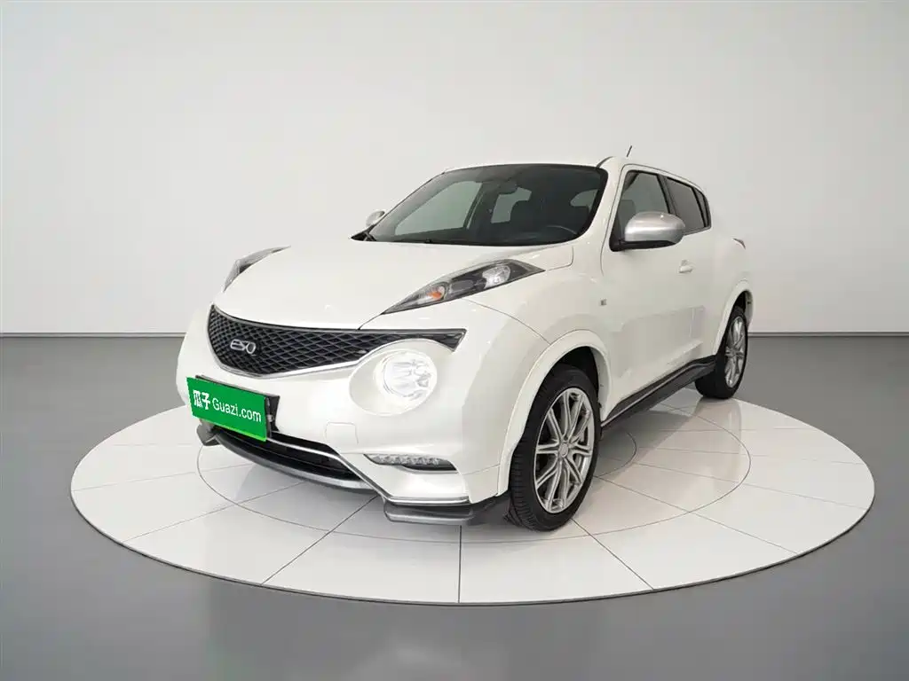 Infiniti ESQ 2014 1.6L