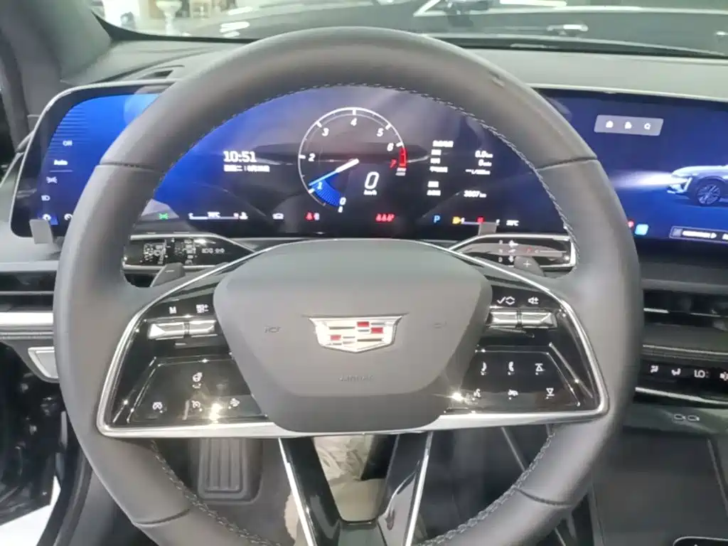 Cadillac GT4 — миниатюра 11