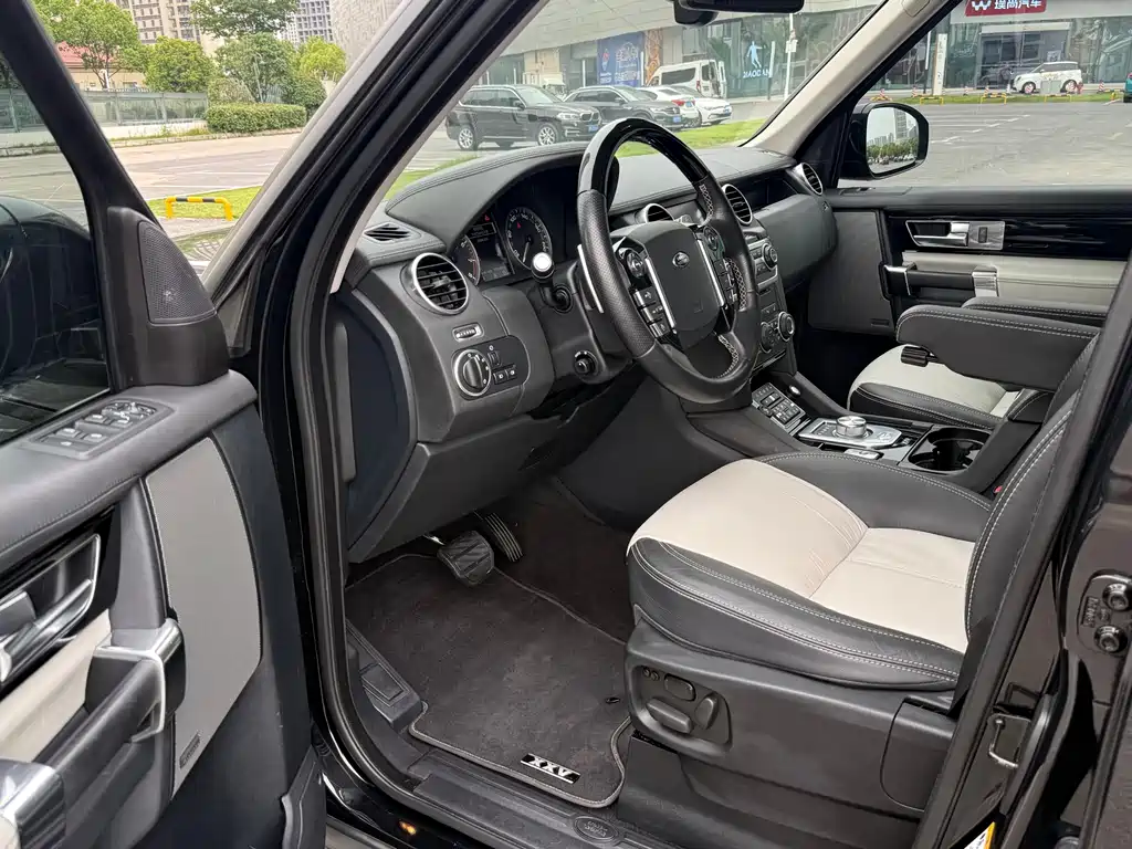 Land Rover Discovery 2014 3.0 SC V6 XXV Edition