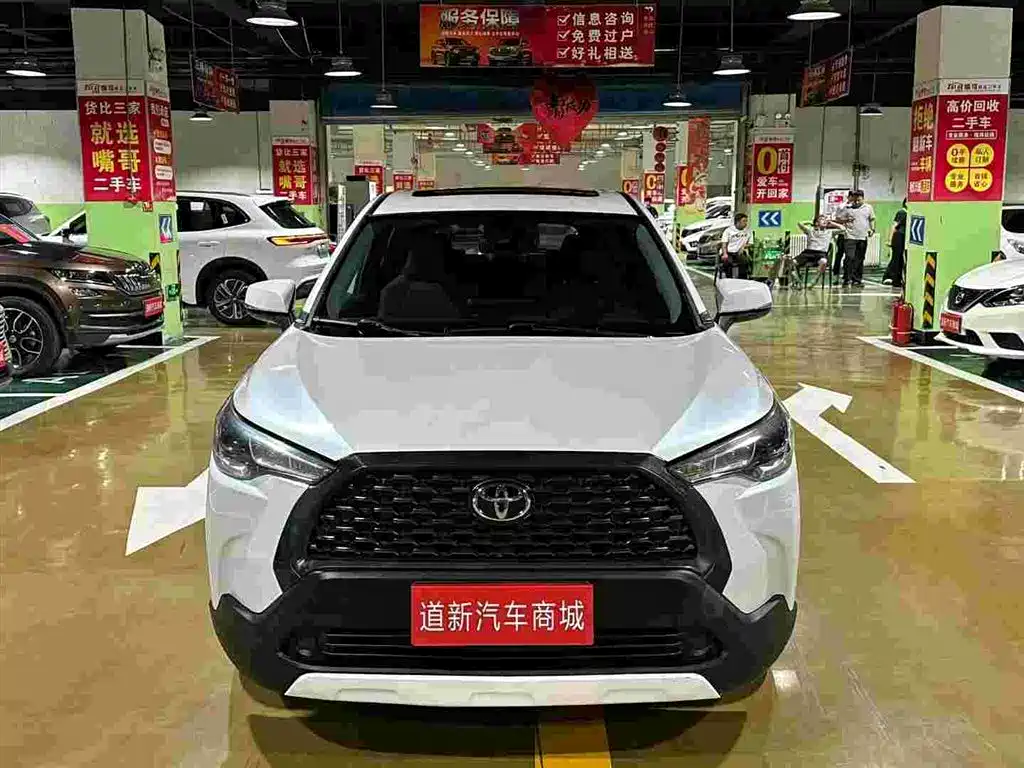 Toyota Corolla Cross — миниатюра 2