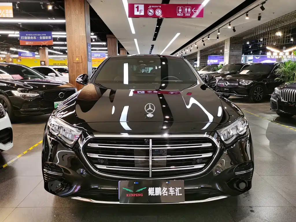 Mercedes-Benz E-Class E 2024 E 300 L Fashion