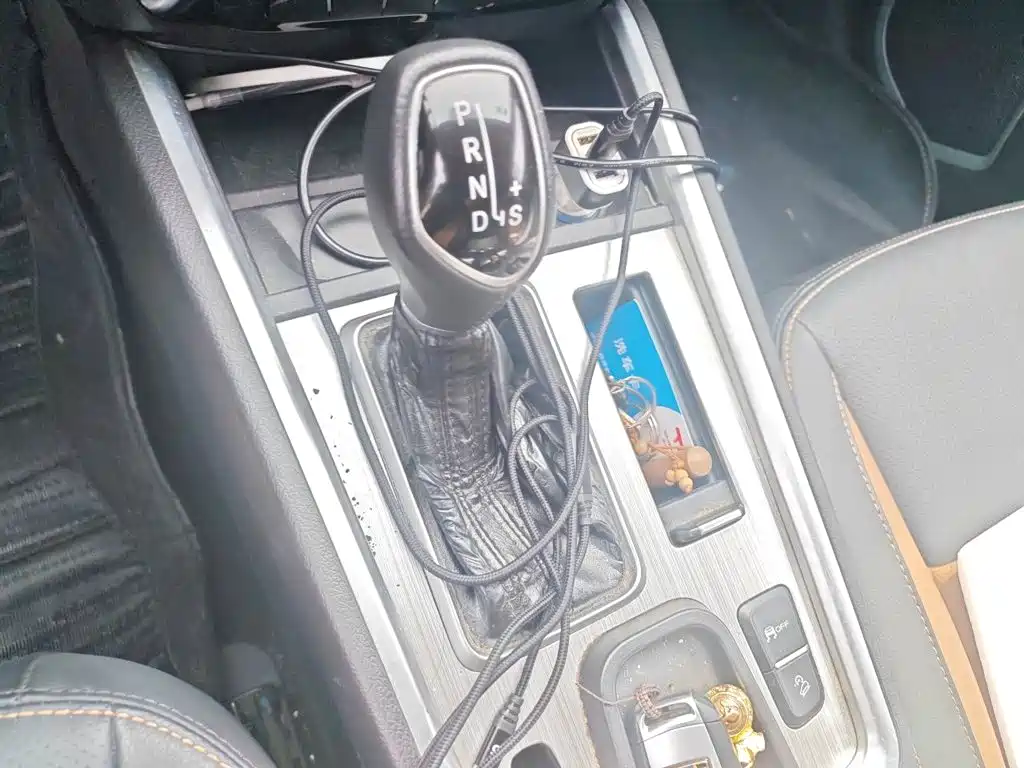 Geely Vision X6 — миниатюра 10