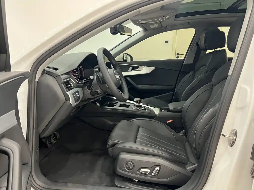 Audi A4L 2024 40 TFSI Fashion