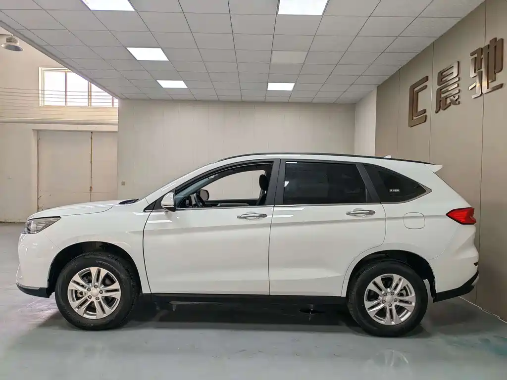 Haval M6 — миниатюра 8