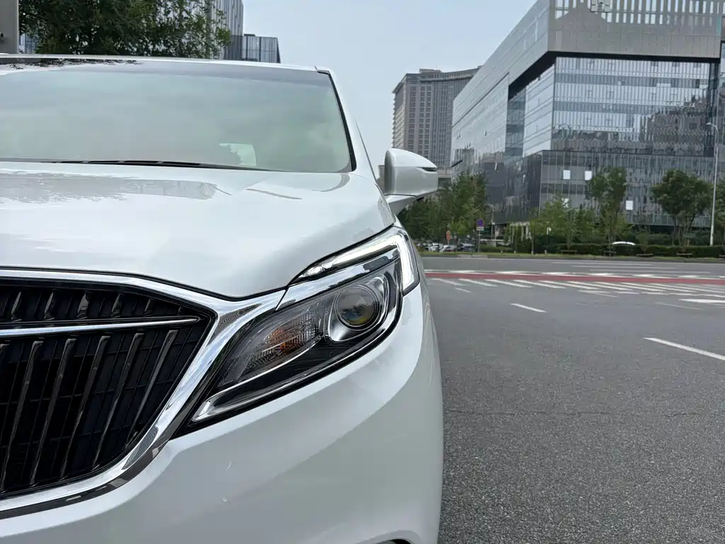 Buick GL8 2017 ES 28T Comfort V