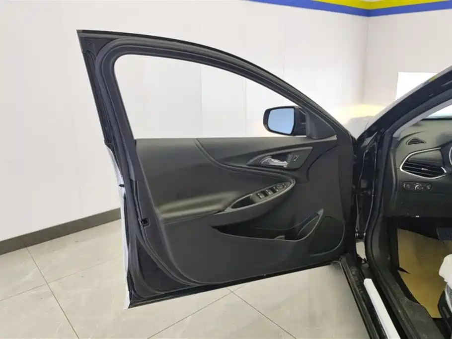 CHEVROLET MAI RUIBAO XL