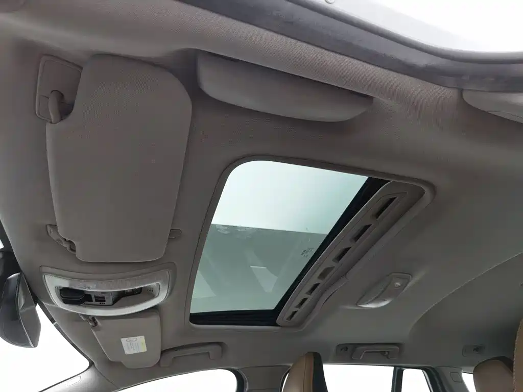 Volvo V60 — миниатюра 14