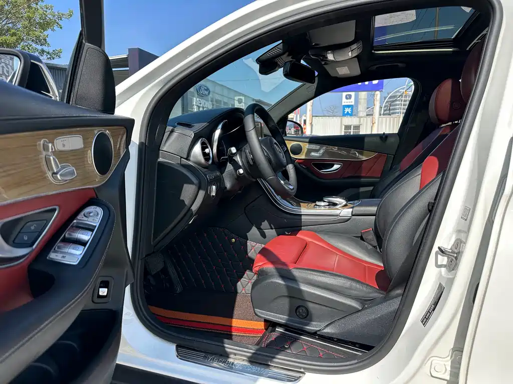 Mercedes-Benz GLC Coupe — миниатюра 9
