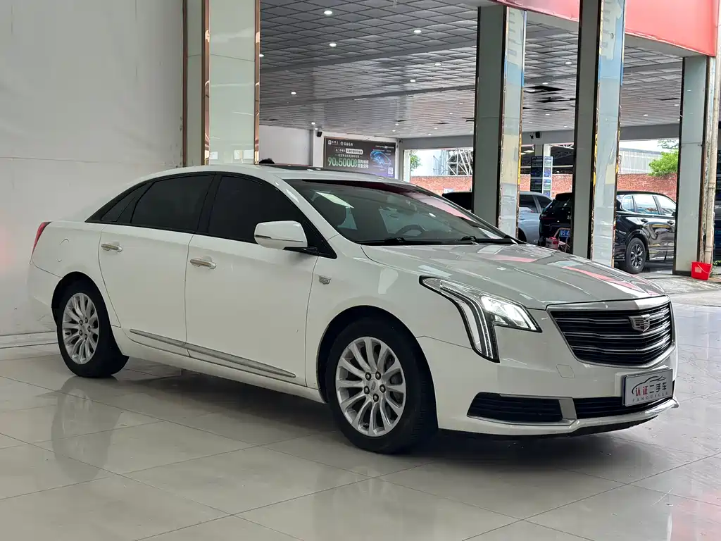Cadillac XTS 2018 28T