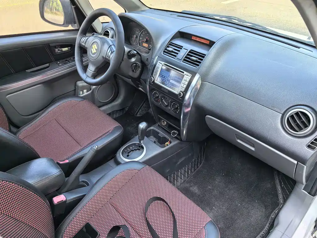 Suzuki SX4 — миниатюра 4