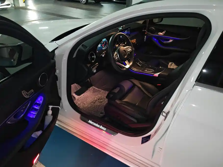Mercedes-Benz C-Class — миниатюра 9